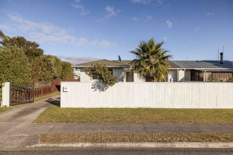 Photo of property in 29b Eversham Road, Mount Maunganui, 3116