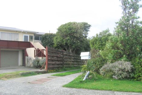 Photo of property in 7 Toporoa View, Ascot Park, Porirua, 5024