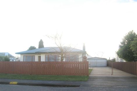 Photo of property in 804 Princes Street, Parkvale, Hastings, 4122