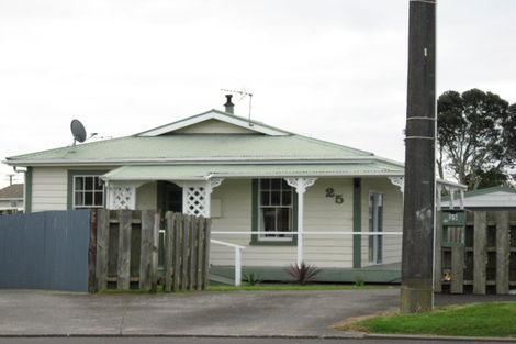 Photo of property in 25 Bedford Street, Fitzroy, New Plymouth, 4312
