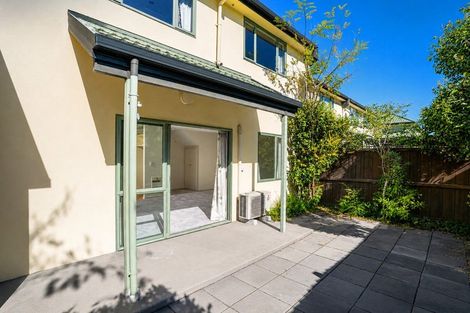 Photo of property in 533a Barbadoes Street, Edgeware, Christchurch, 8013