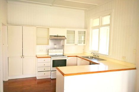 Photo of property in 296 Great North Road, Henderson, Auckland, 0612