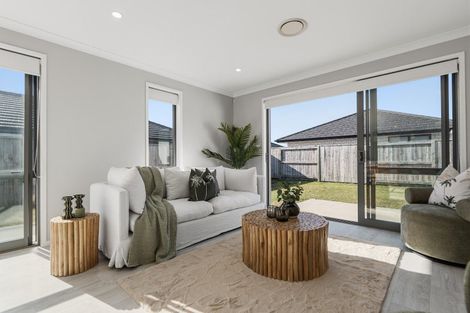 Photo of property in 203 Te Okuroa Drive, Papamoa, 3118