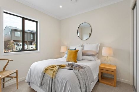 Photo of property in 10 Orona Place, Takanini, 2112