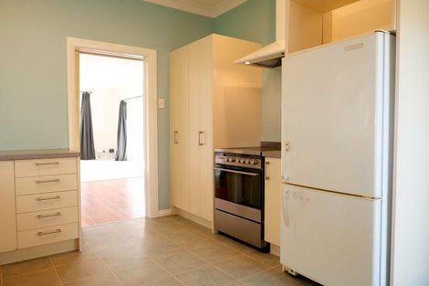 Photo of property in 132 Wellington Road, Paekakariki, 5034