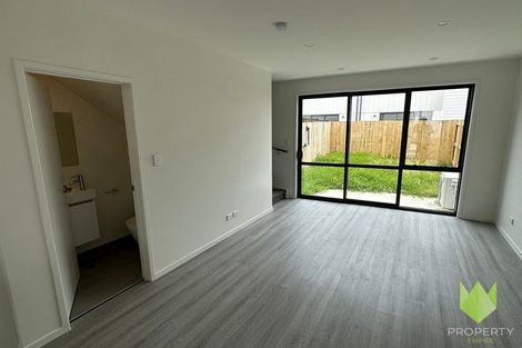 Photo of property in 9 Clay Works Lane, New Lynn, 0600