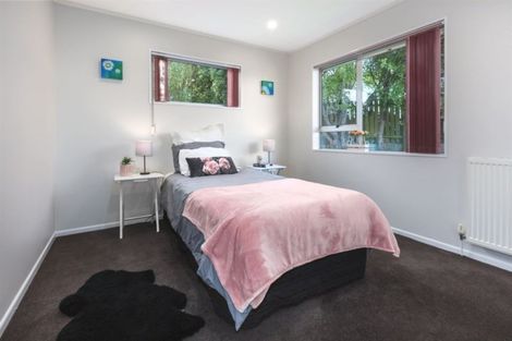 Photo of property in 92 Conclusion Street, Ascot Park, Porirua, 5024