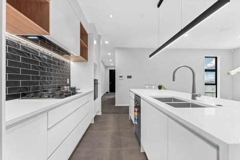 Photo of property in 24 Paihere Street, Huapai, Kumeu, 0810