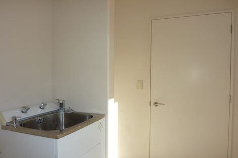 Photo of property in 28 Mokihi Gardens, Hillmorton, Christchurch, 8024