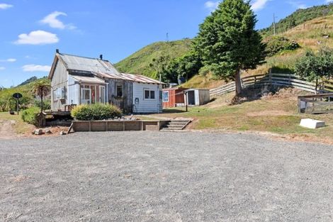 Photo of property in 281 Tirohanga Road, Tirohanga, Opotiki, 3197
