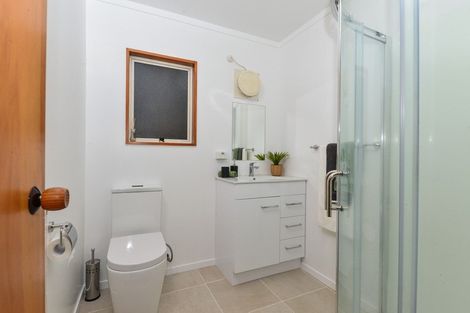 Photo of property in 24 Garthwood Road, Hillcrest, Hamilton, 3216