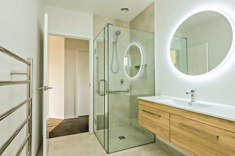 Photo of property in 22 Cassin Place, Taradale, Napier, 4112