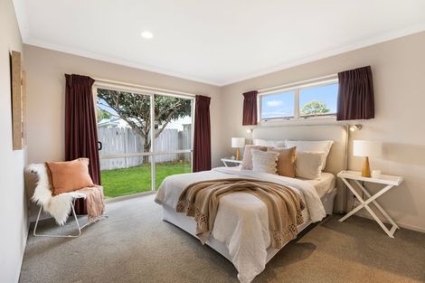 Photo of property in 8a Riverlea Drive, Katikati, 3129