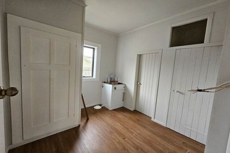 Photo of property in 328 Tay Street, Turnbull Thomson Park, Invercargill, 9810