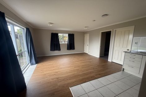 Photo of property in 24 Greenstone Place, Clover Park, Auckland, 2019