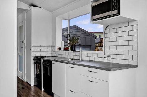 Photo of property in 3 Trimble Place, Bell Block, New Plymouth, 4312