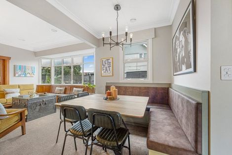 Photo of property in 75 Brougham Street, New Plymouth, 4310