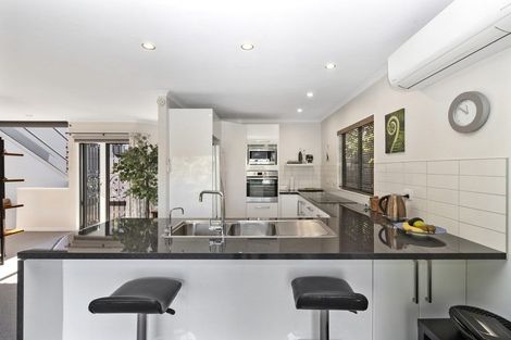 Photo of property in 112h Lake Road, Frankton, Hamilton, 3204