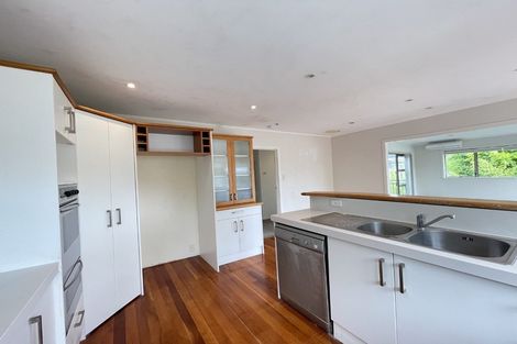 Photo of property in 4 Lynngate Place, Hillcrest, Auckland, 0627