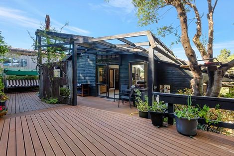 Photo of property in 4 Mizzen Place, Whitby, Porirua, 5024