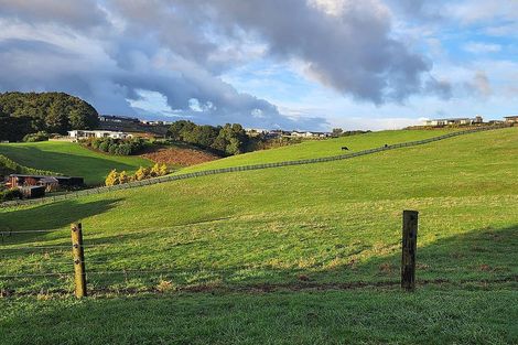 Photo of property in 62 Grace James Road, Pukekohe, 2120