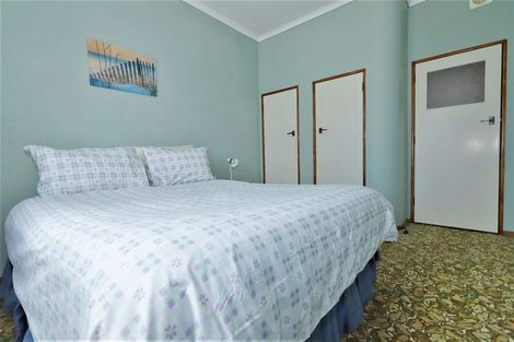 Photo of property in 11 Craig Street, Stratford, 4332