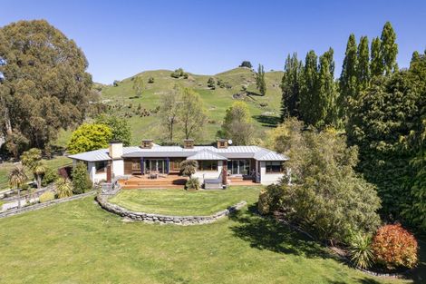 Photo of property in 448 Malaghans Road, Dalefield, Queenstown, 9371