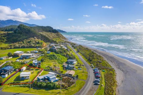 Photo of property in 6 Wainamu Road, Raglan, 3297