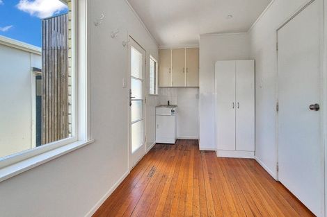 Photo of property in 16 Roosevelt Road, Western Heights, Rotorua, 3015