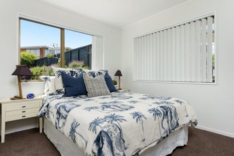 Photo of property in 143 Bellevue Road, Brookfield, Tauranga, 3110
