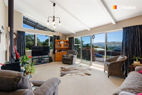 Photo of property in 10 Walton Park Avenue, Fairfield, Dunedin, 9018