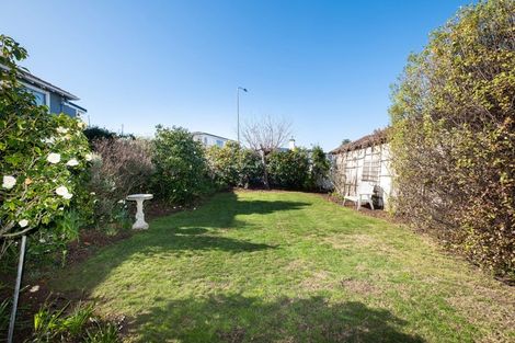 Photo of property in 5 Cobden Lane, Bluff Hill, Napier, 4110