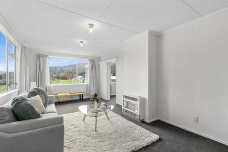 Photo of property in 30 Antrim Crescent, Wainuiomata, Lower Hutt, 5014
