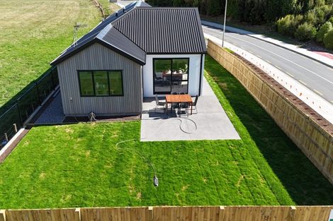 Photo of property in 100 Waipunahau Road, Waikanae, 5036