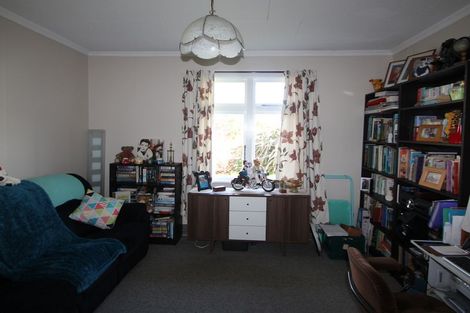 Photo of property in 52 Wellington Street, Enfield, Oamaru, 9491