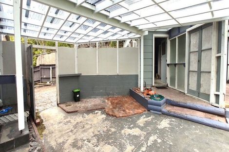 Photo of property in 15 Hydra Place, Glen Eden, Auckland, 0602