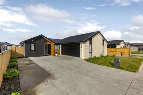 Photo of property in 19 Inuwai Street, Glenview, Hamilton, 3206