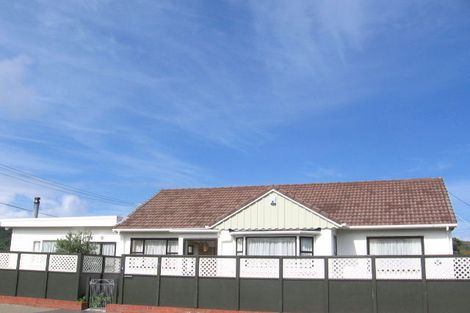 Photo of property in 1/1 Wayside, Miramar, Wellington, 6022