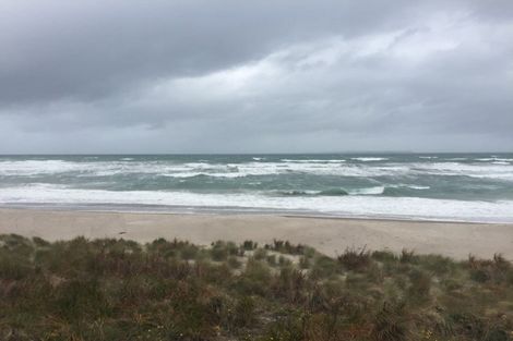 Photo of property in 1269 Papamoa Beach Road, Papamoa Beach, Papamoa, 3118