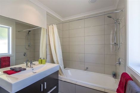 Photo of property in 28 Twyford Street, Bishopdale, Christchurch, 8053