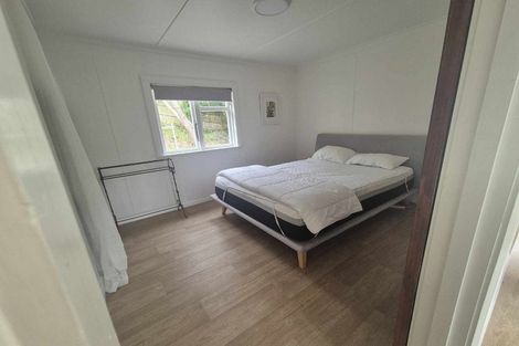 Photo of property in 21 Manuka Street, Otaki Beach, Otaki, 5512