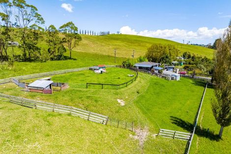 Photo of property in 2305 State Highway 12, Paparoa, 0571