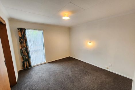 Photo of property in 77a Pahiatua Street, Hokowhitu, Palmerston North, 4410