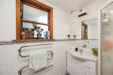 Photo of property in 8 Flint Street, Milson, Palmerston North, 4414