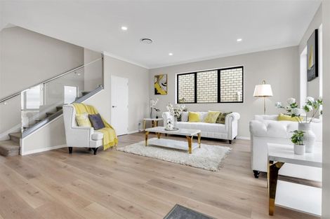 Photo of property in 5 Elevation Street, Flat Bush, Auckland, 2019