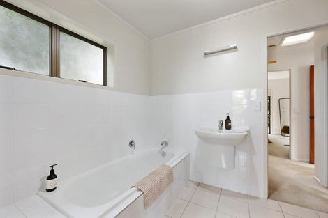 Photo of property in 3/3 Peter Terrace, Castor Bay, Auckland, 0620