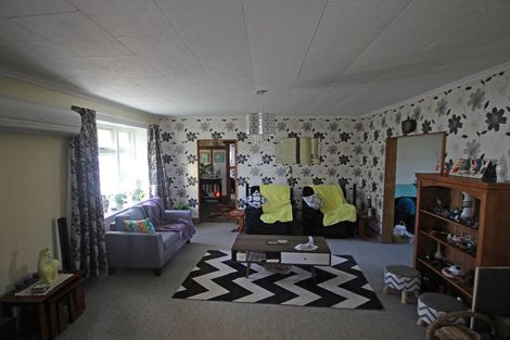 Photo of property in 52 Wellington Street, Enfield, Oamaru, 9491