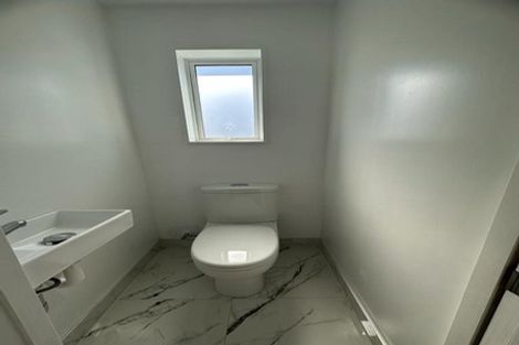 Photo of property in 8 Kentville Place, Somerville, Auckland, 2014