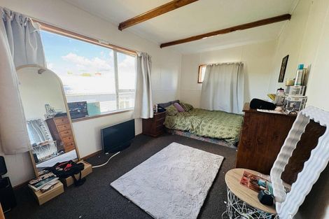 Photo of property in 36 Matipo Street, Takaro, Palmerston North, 4410