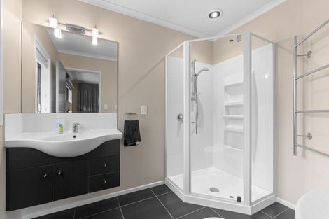 Photo of property in 863 Tarata Road, Kaimata, Inglewood, 4387